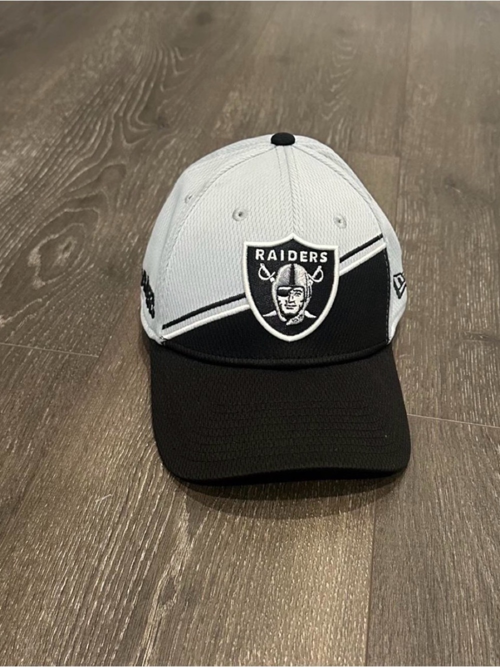 New Era  Raiders Two-Tone Black & White SnapBack Baseball Cap.